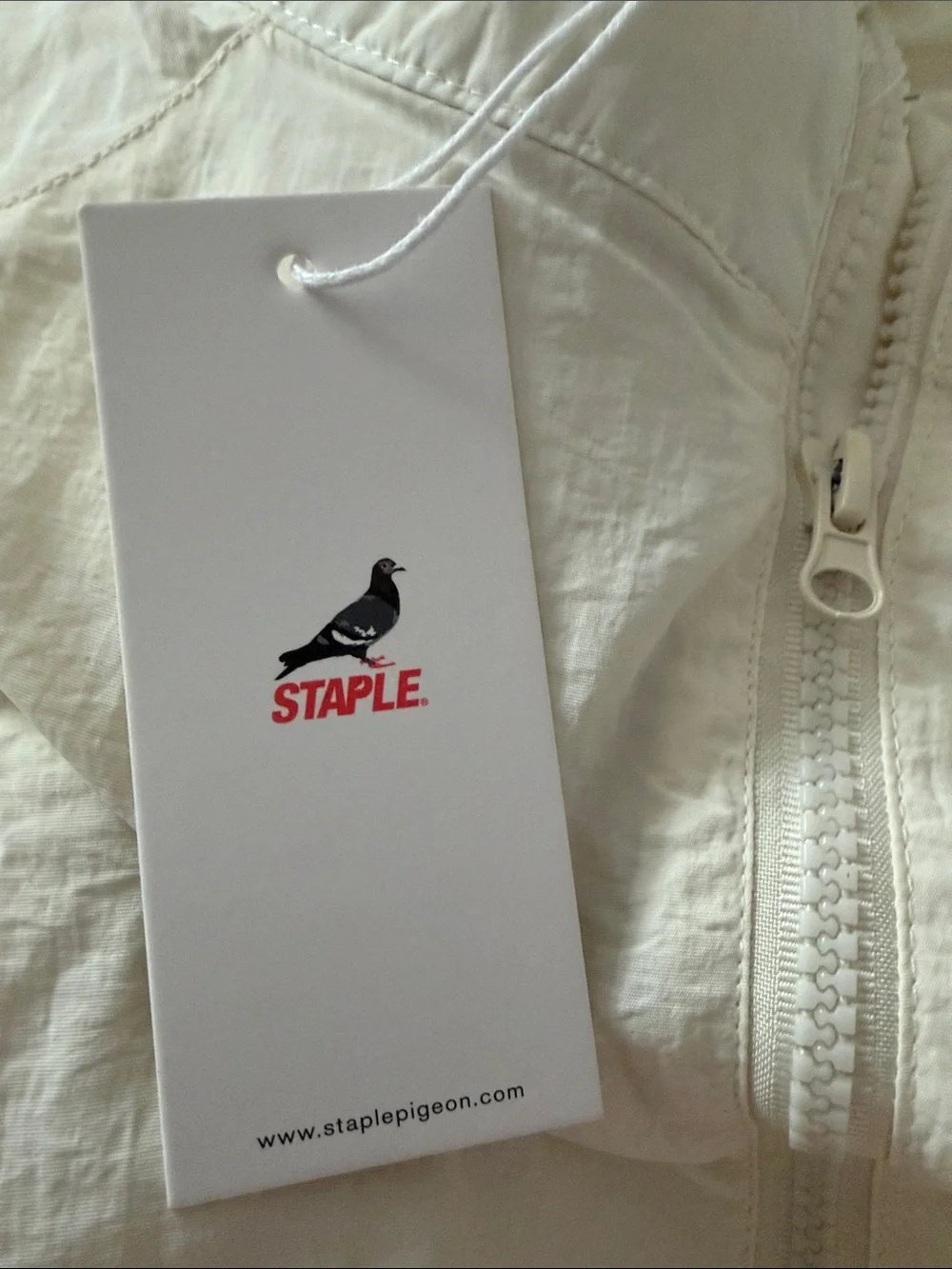 Staple Pigeon STPL Men’s Half Zip Windbreaker jacket cream Style 16081 Sz L